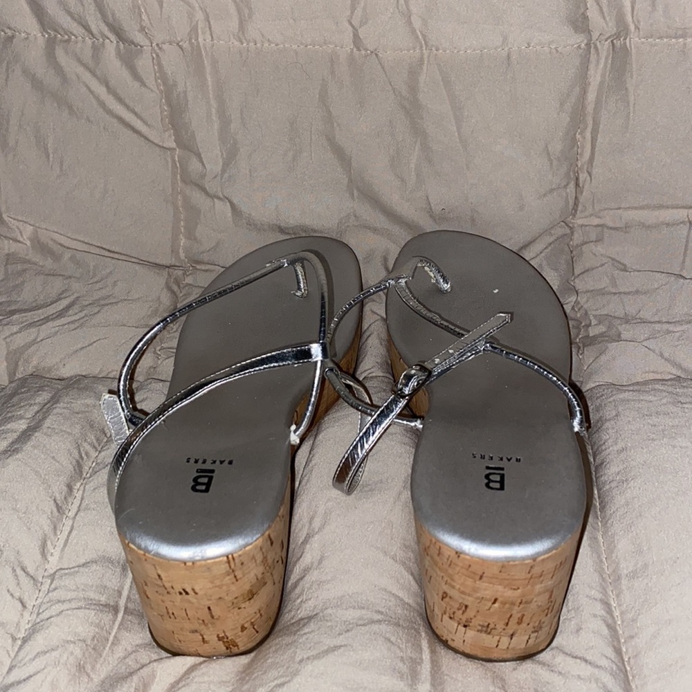 Sandals - Picture 2 of 3